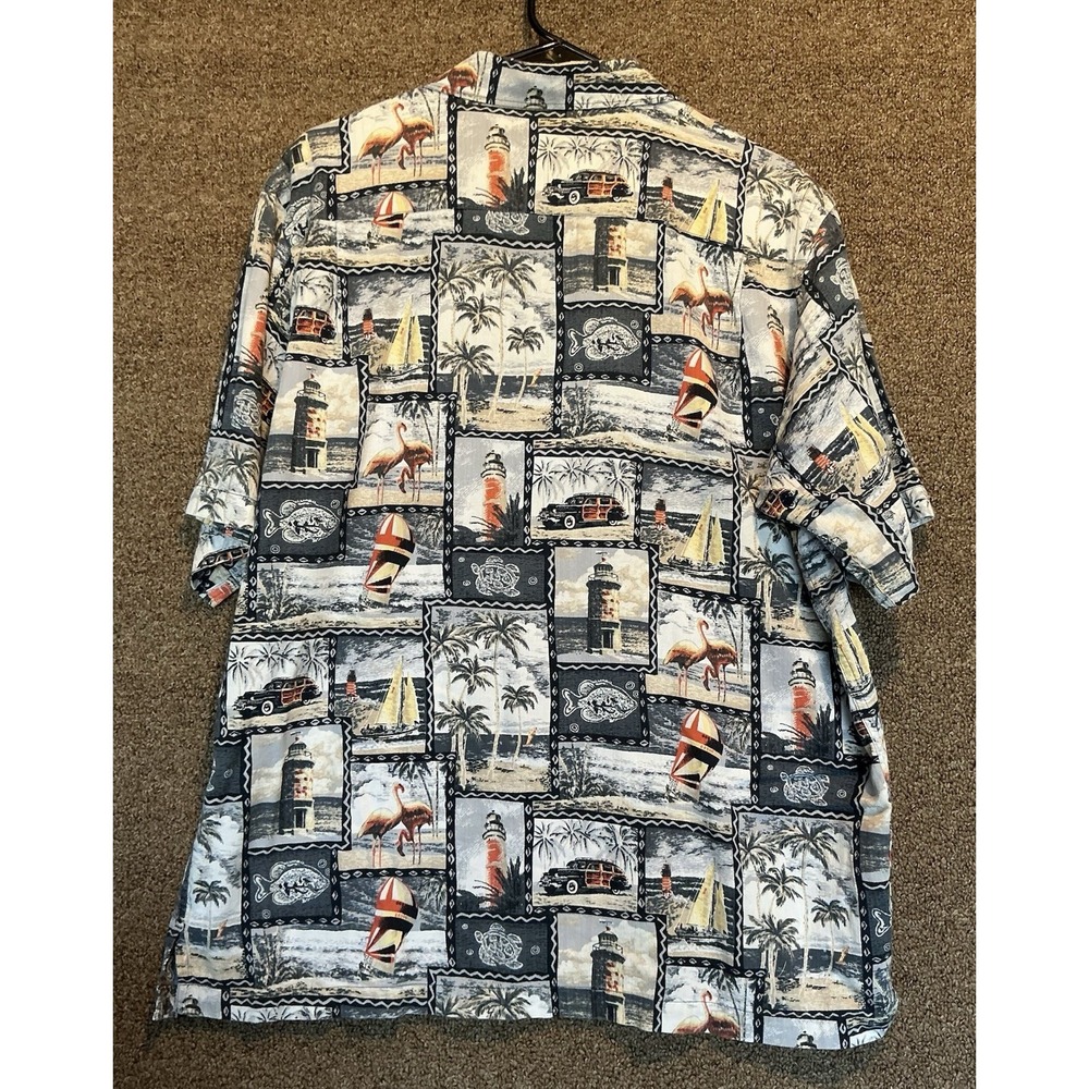 Palm Island Men's‎ Hawaiian Shirt M Lighthouse Sail Boats Flamingos Gray